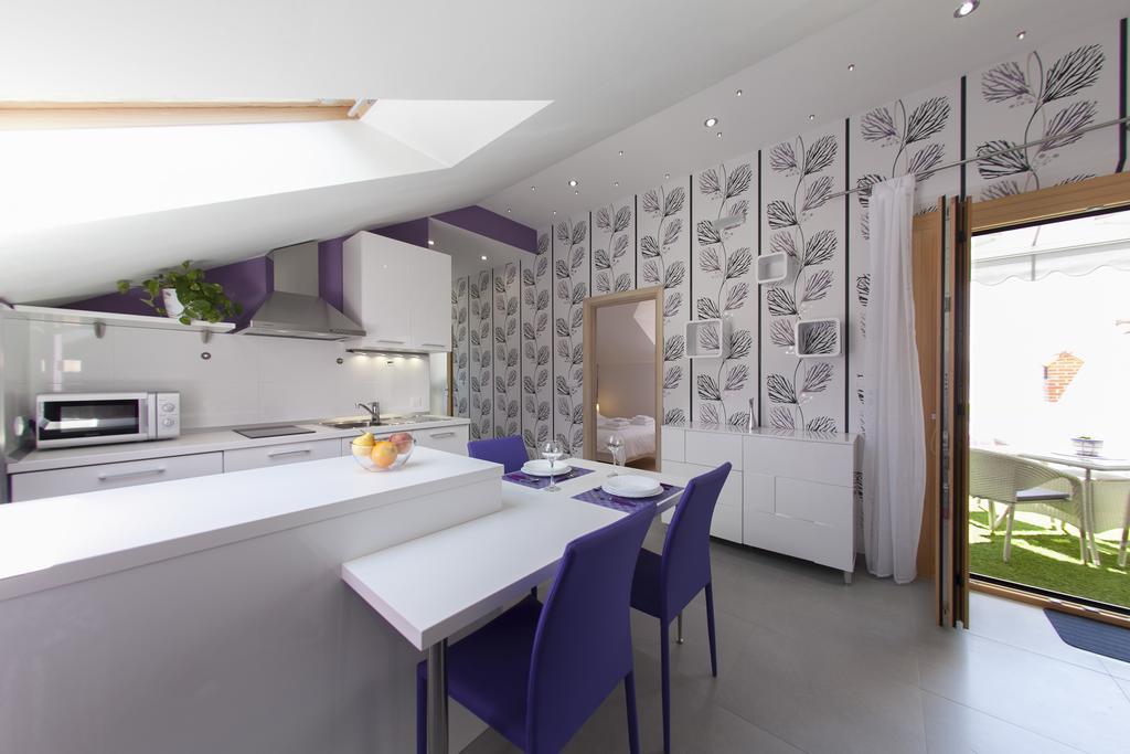 Apartments Benika ボル 部屋 写真