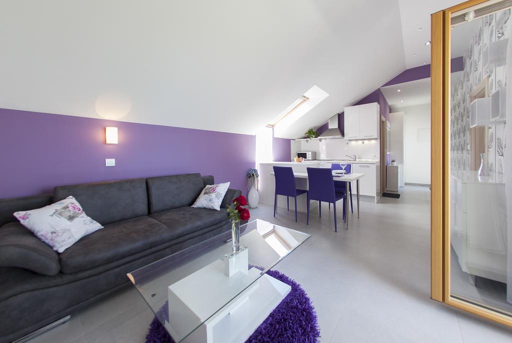 Apartments Benika ボル 部屋 写真