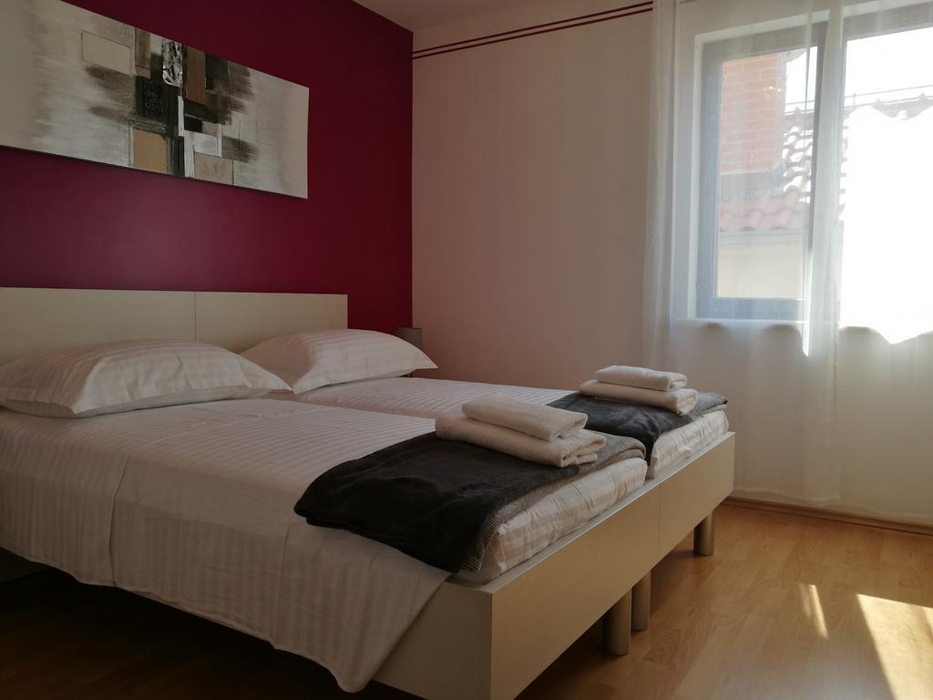 Apartments Benika ボル エクステリア 写真