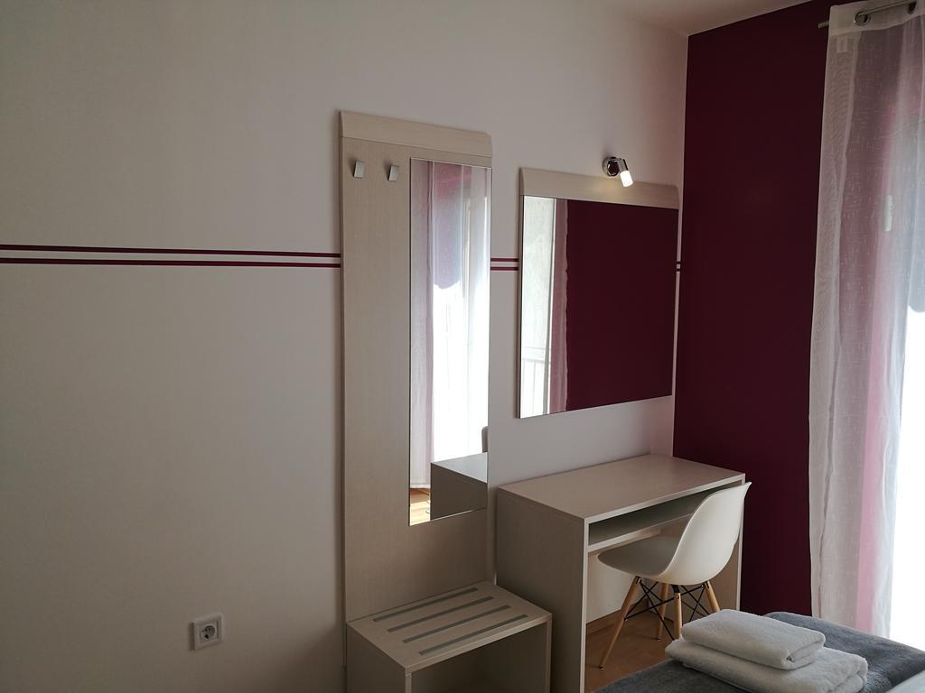 Apartments Benika ボル エクステリア 写真